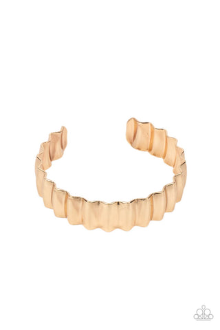 Paparazzi Across The HEIR-Waves - Gold Bracelet