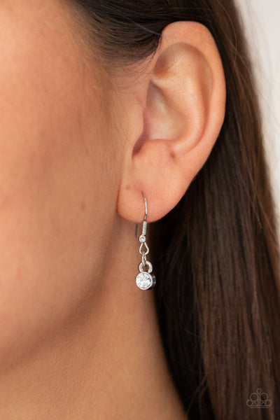 Paparazzi Deluxe Diadem - White Necklace