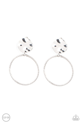 Paparazzi Undeniably Urban - Silver Necklace