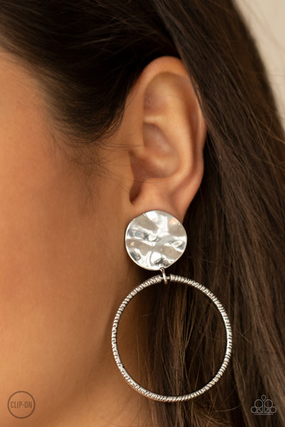 Paparazzi Undeniably Urban - Silver Necklace