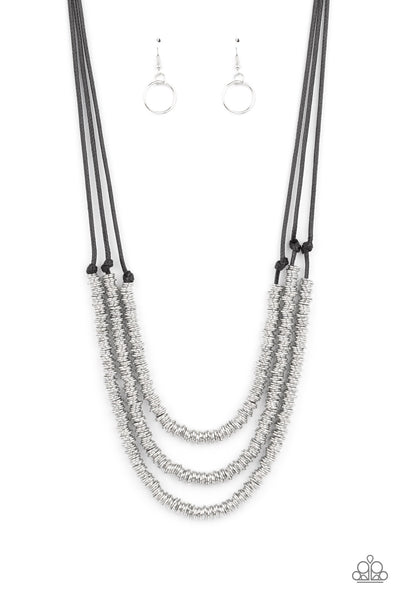 Paparazzi RING to Reason - Black Necklace