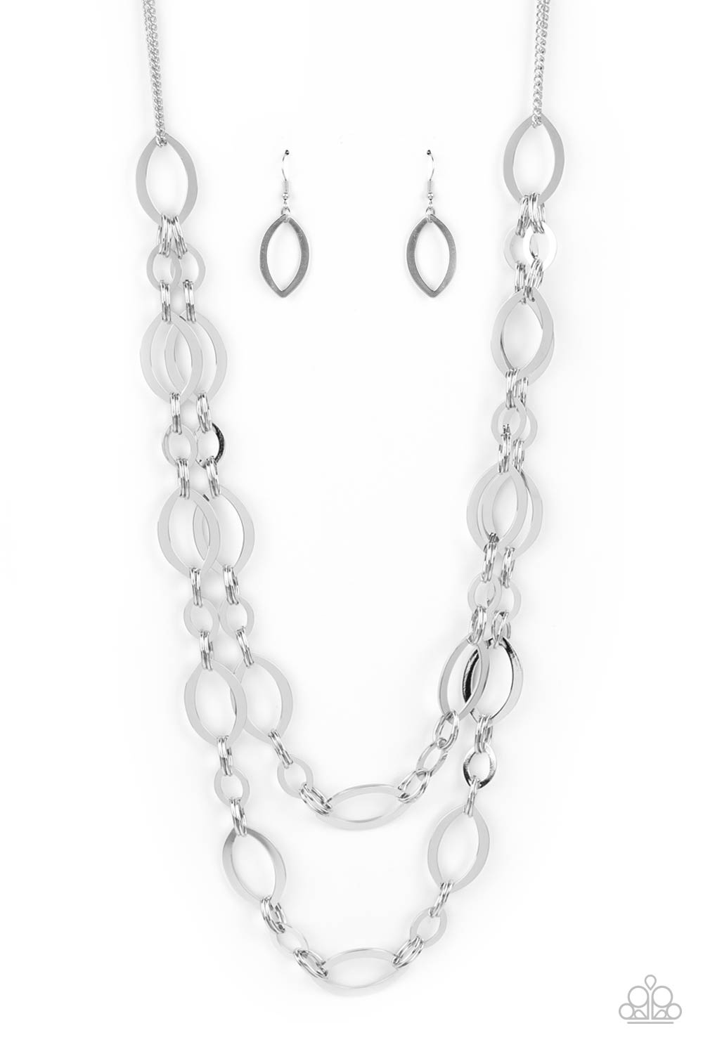 Paparazzi The OVAL-achiever - Silver Necklace