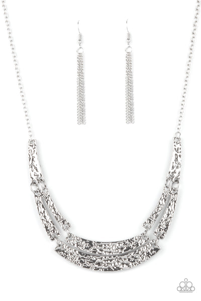 Paparazzi Stick To The ARTIFACTS - Silver Necklace