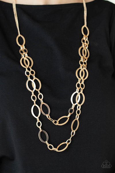 Paparazzi The OVAL-achiever - Gold Necklace