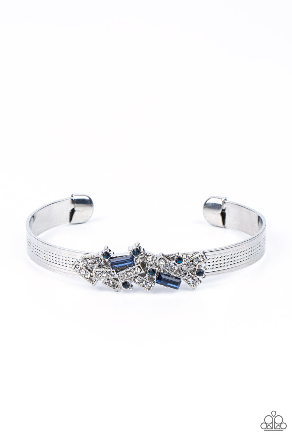 Paparazzi A Chic Clique - Blue Bracelet