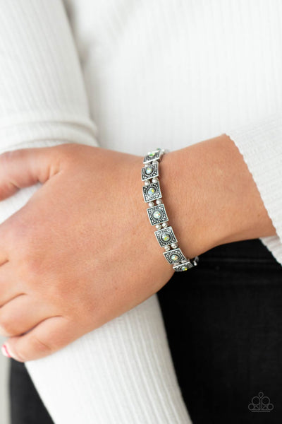Paparazzi Cosmic Conquest - Green Bracelet