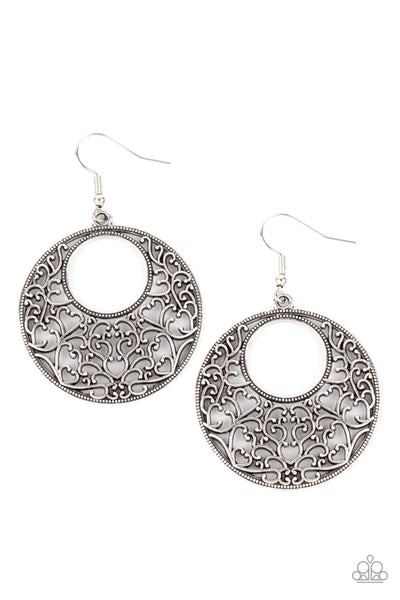 Paparazzi Vineyard Romance - Silver Earrings