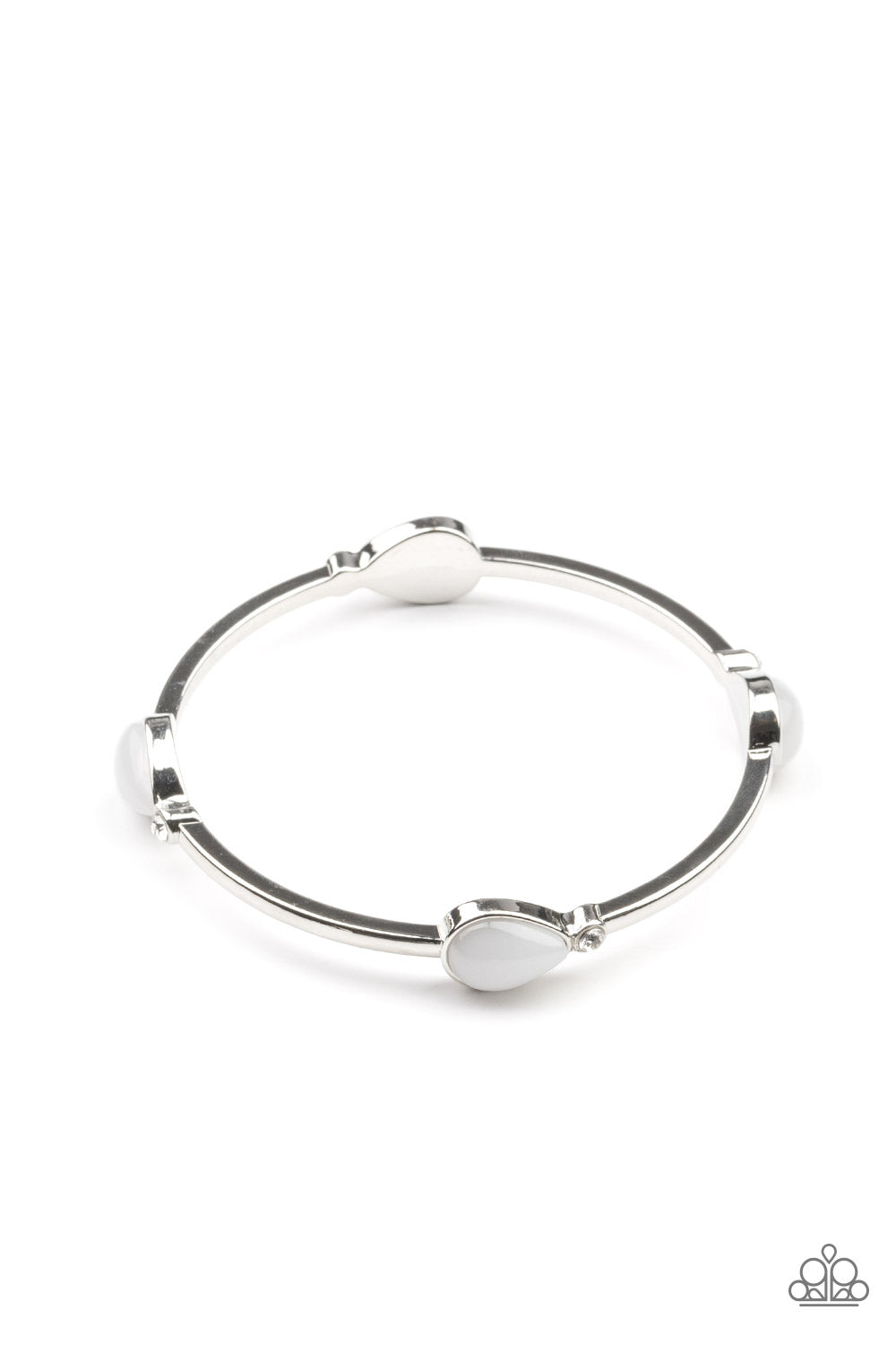 Paparazzi Dewdrop Dancing - White Bracelet