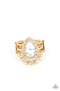 Paparazzi Elegantly Cosmopolitan - Gold Ring