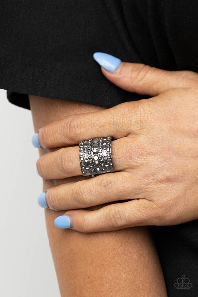 Paparazzi Target Locked - Black Ring