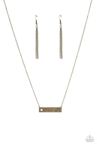 Paparazzi Spread Love - Brass Necklace