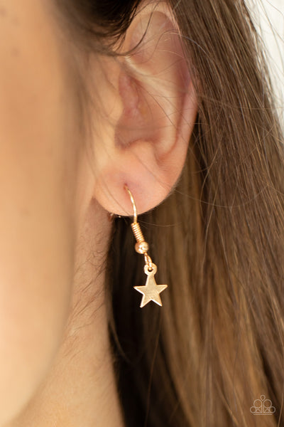 Paparazzi Americana Girl - Gold Necklace