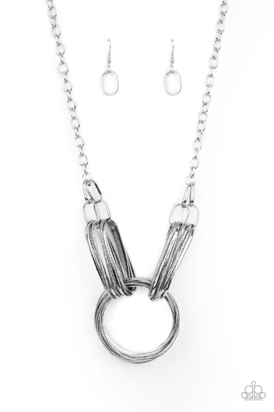 Paparazzi Lip Sync Links - Silver Necklace