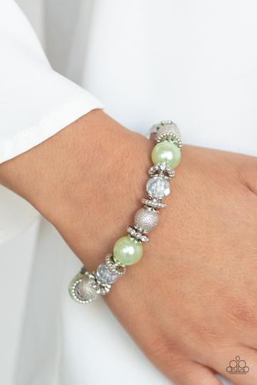 Paparazzi Sparkling Conversation - Green