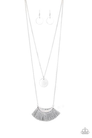 Paparazzi Tassel Temptation - Silver