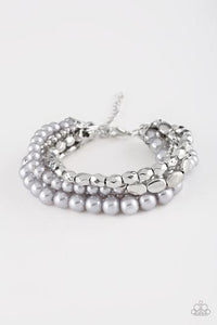 Paparazzi Metro Mix Up - Silver