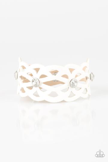 Paparazzi Runaway Radiance - White