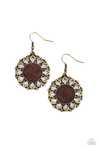 Paparazzi Farmhouse Fashionista - Brass Earrings