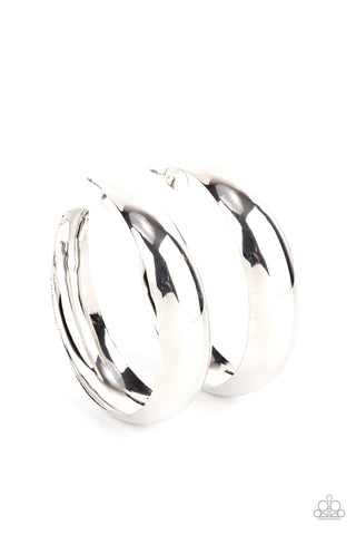 Paparazzi Flat Out Flawless - Silver Earrings