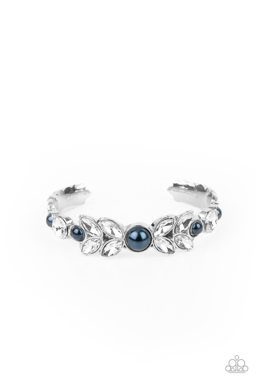 Paparazzi Regal Reminiscence - Blue Bracelet