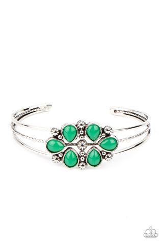 Paparazzi Taj Mahal Meadow - Green Bracelet