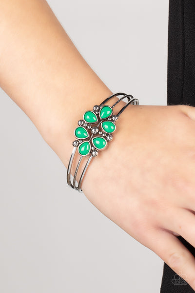 Paparazzi Taj Mahal Meadow - Green Bracelet