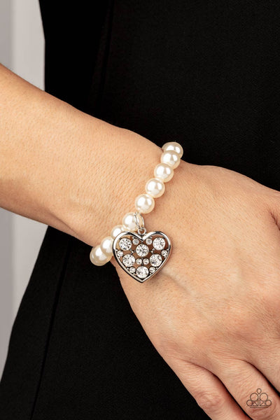 Paparazzi Cutely Crushing - White Bracelet
