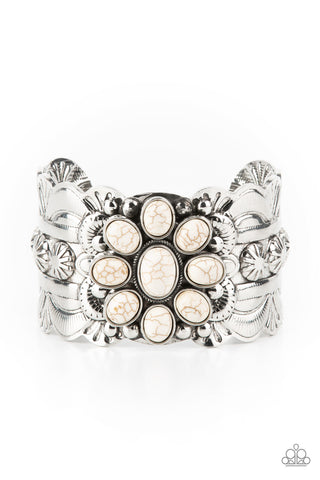 Paparazzi Southern Eden - White Bracelet