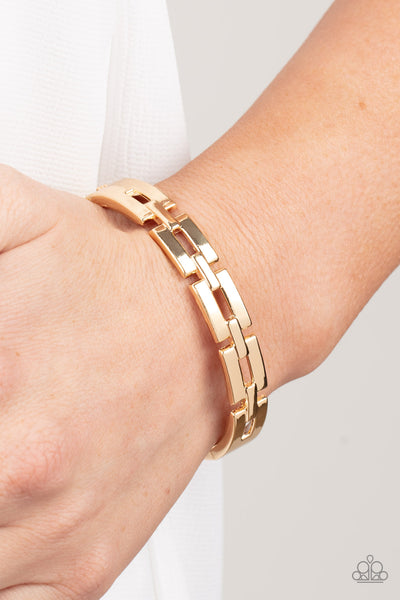Paparazzi Closed Circuit Strategy - Gold Bracelet