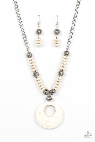 Paparazzi Oasis Goddess - White Necklace