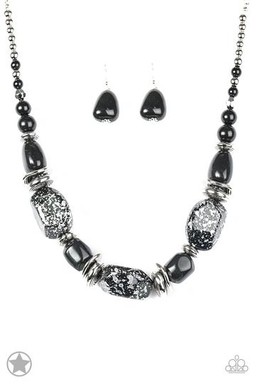 Paparazzi In Good Glazes - Black Necklace