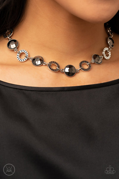 Paparazzi Rhinestone Rollout - Silver Necklace