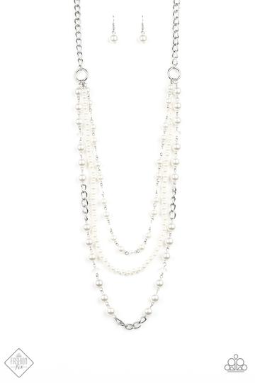 Paparazzi New York City Chic - White