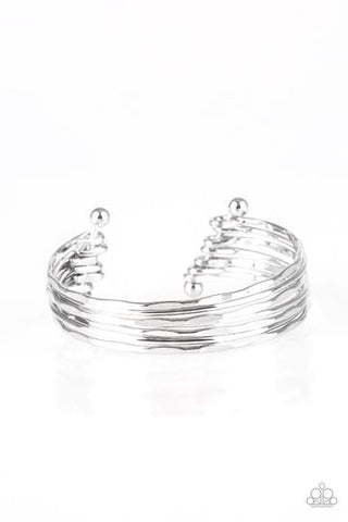 Paparazzi Timelessly Textured - Silver