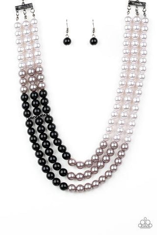 Paparazzi Times Square Starlet - Black