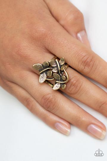 Paparazzi Full Of Flutter - Brass