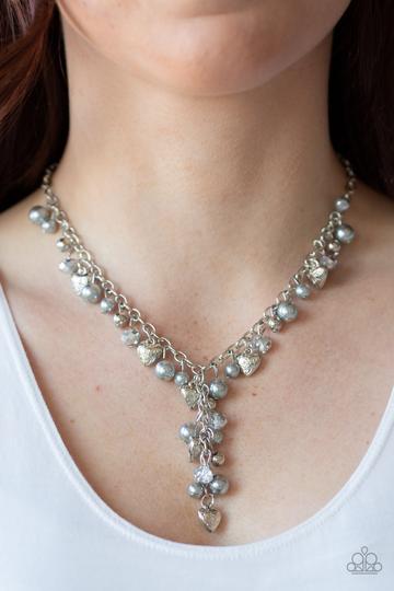 Paparazzi Vintage Heartthrob - Silver
