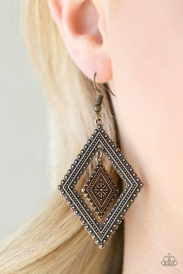 Paparazzi Dusky Dunes - Brass