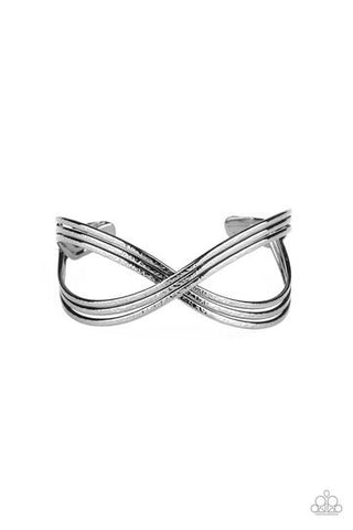 Paparazzi Infinitely Iridescent - Black