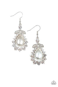 Paparazzi Award Winning Shimmer - White