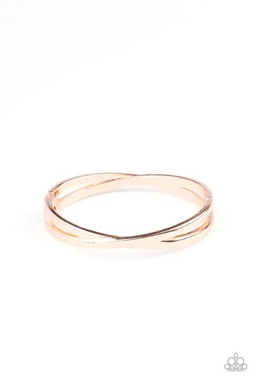 Paparazzi Crossing Over - Rose Gold