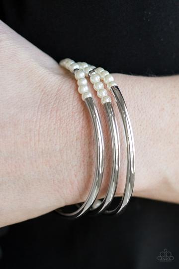 Paparazzi City Pretty - White Bracelet