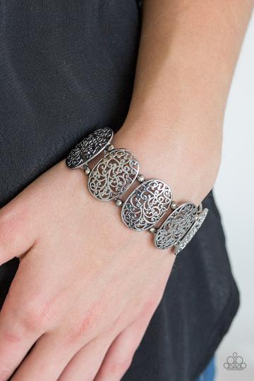 Paparazzi Everyday Elegance - Black