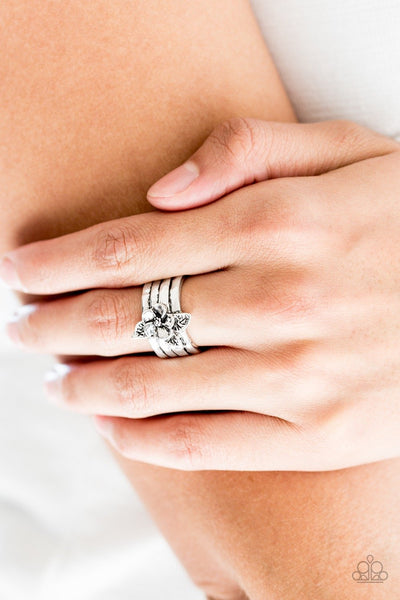 Paparazzi Island Icon - Silver