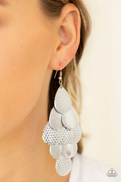 Paparazzi Chime Time - Silver Earrings