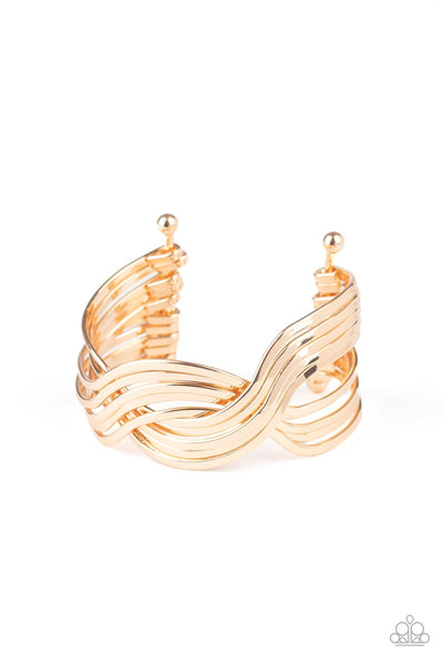 Paparazzi Curvaceous Curves - Gold