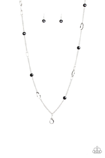 Paparazzi Duchess Dazzle - Black