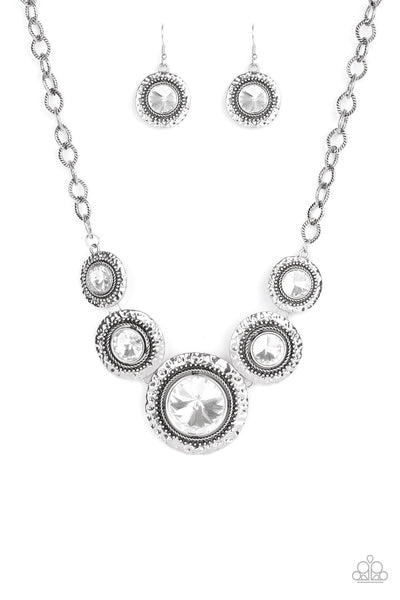 Paparazzi Global Glamour - White Necklace