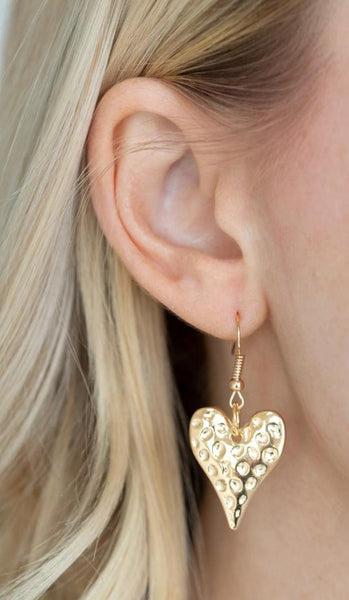 Paparazzi Hardened Hearts - Gold