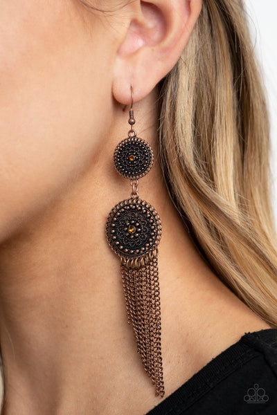 Paparazzi Medallion Mecca - Copper
